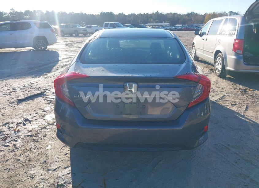 Photo 17 of 2018 Honda Civic LX (VIN 2HGFC2F56JH596701)