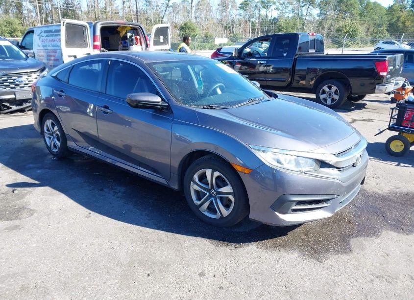 2018 Honda Civic LX (VIN 2HGFC2F56JH602884) main photo