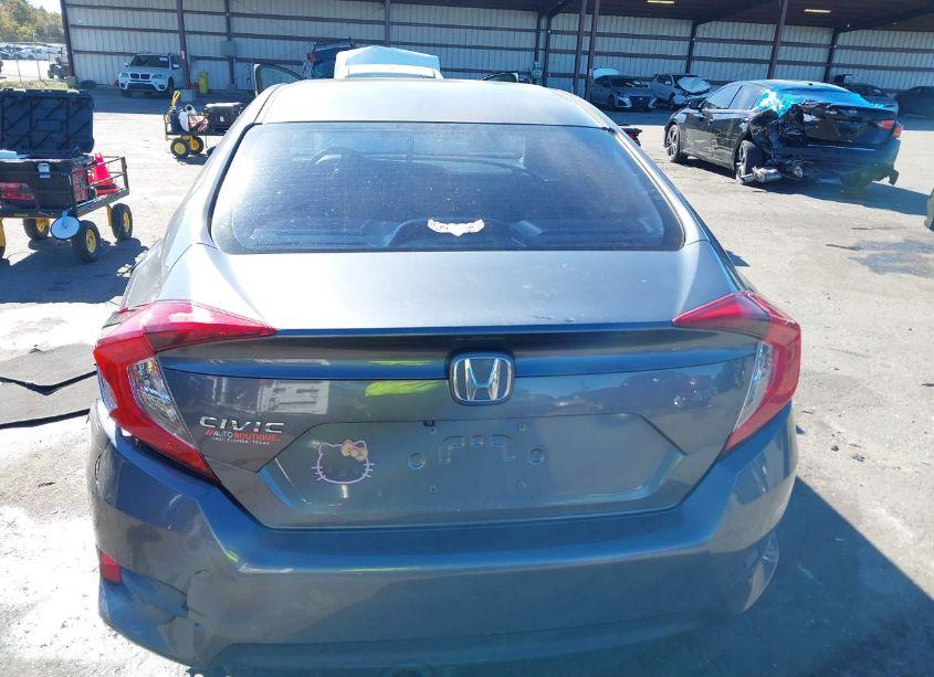 Photo 15 of 2018 Honda Civic LX (VIN 2HGFC2F56JH602884)