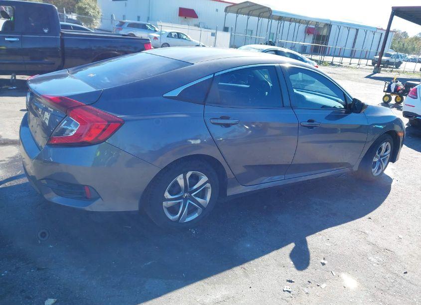 Photo 4 of 2018 Honda Civic LX (VIN 2HGFC2F56JH602884)