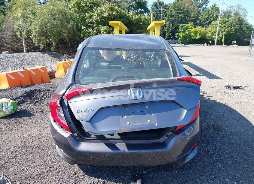Photo 16 of 2018 Honda Civic LX (VIN 2HGFC2F56JH610712)