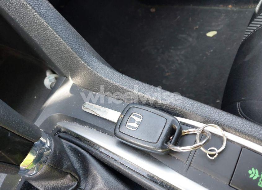 Photo 11 of 2016 Honda Civic LX (VIN 2HGFC2F57GH552876)