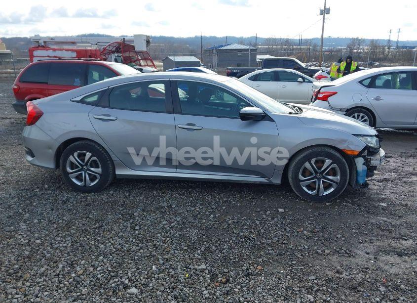 Photo 14 of 2016 Honda Civic LX (VIN 2HGFC2F57GH552876)