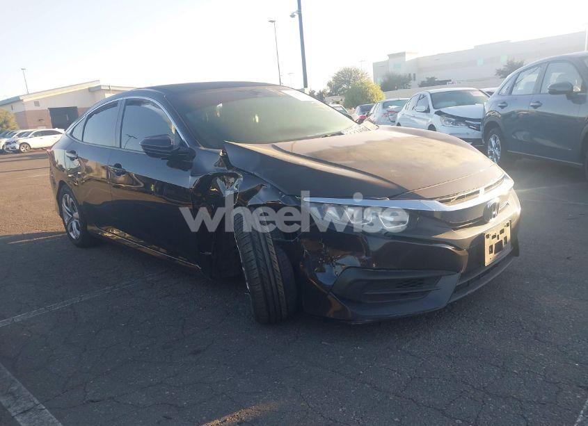 2016 Honda Civic LX (VIN 2HGFC2F57GH565465) main photo