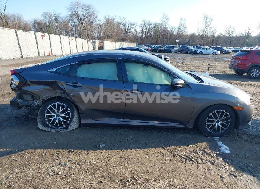 Photo 13 of 2017 Honda Civic LX (VIN 2HGFC2F57HH518096)