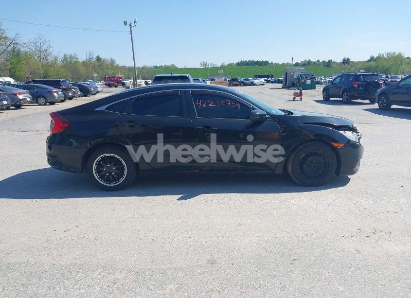 Photo 13 of 2017 Honda Civic LX (VIN 2HGFC2F57HH534024)