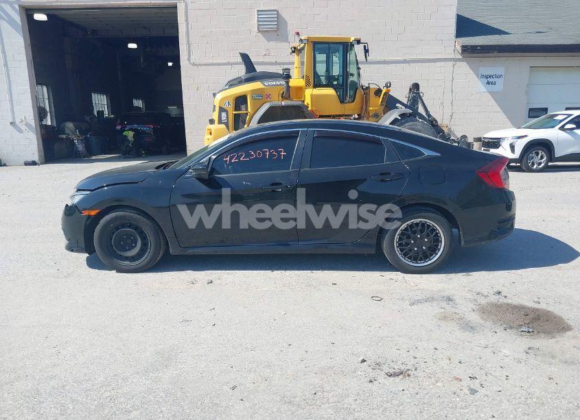 Photo 14 of 2017 Honda Civic LX (VIN 2HGFC2F57HH534024)