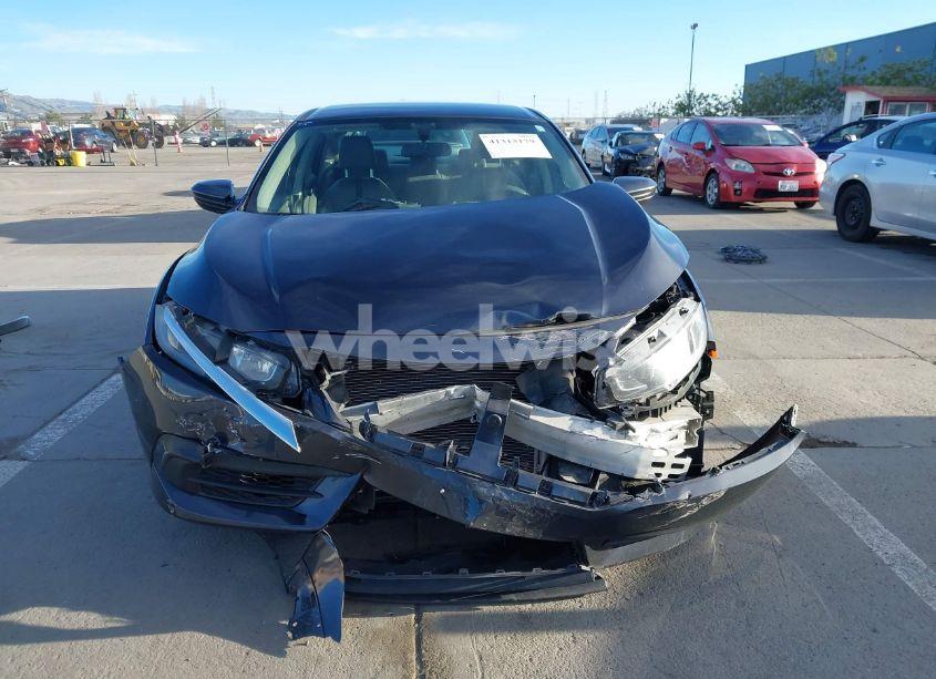 Photo 13 of 2017 Honda Civic LX (VIN 2HGFC2F57HH572711)