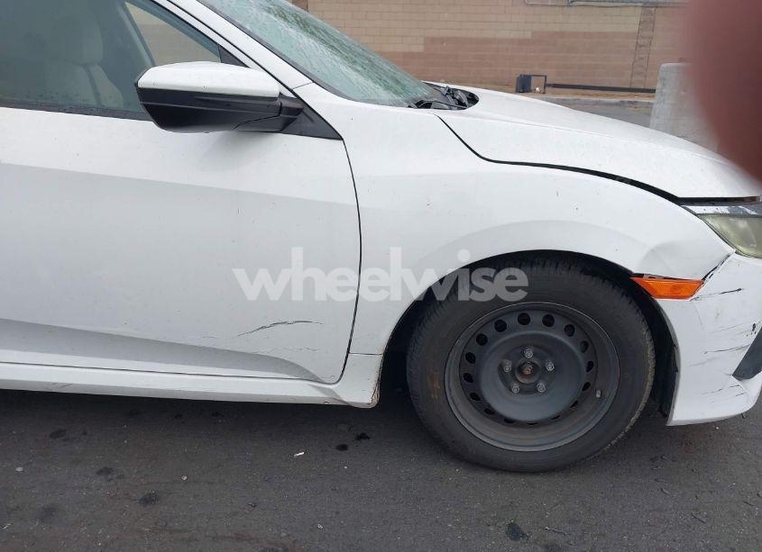 Photo 12 of 2018 Honda Civic LX (VIN 2HGFC2F57JH502776)