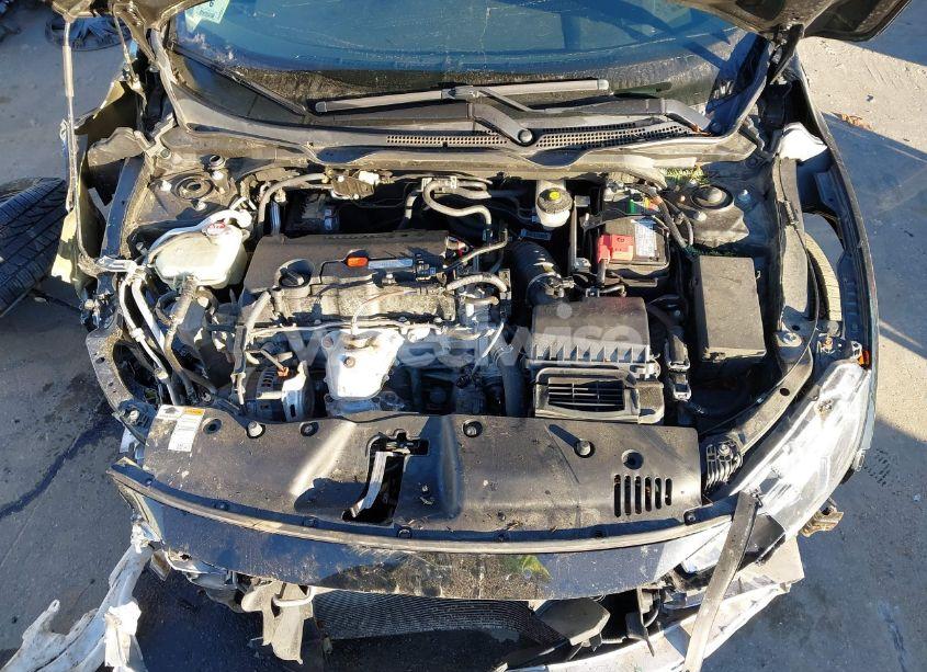 Photo 10 of 2018 Honda Civic LX (VIN 2HGFC2F57JH558216)