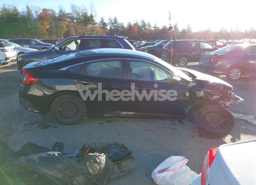 Photo 14 of 2018 Honda Civic LX (VIN 2HGFC2F57JH558216)