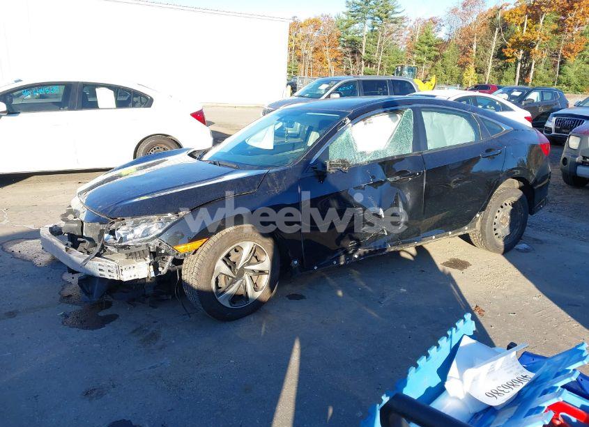 Photo 2 of 2018 Honda Civic LX (VIN 2HGFC2F57JH558216)