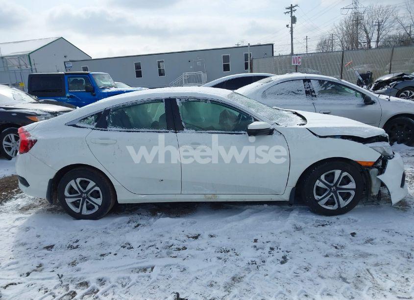 Photo 14 of 2018 Honda Civic LX (VIN 2HGFC2F57JH568597)