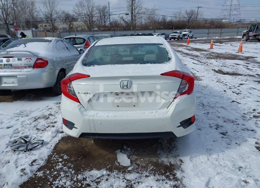 Photo 17 of 2018 Honda Civic LX (VIN 2HGFC2F57JH568597)