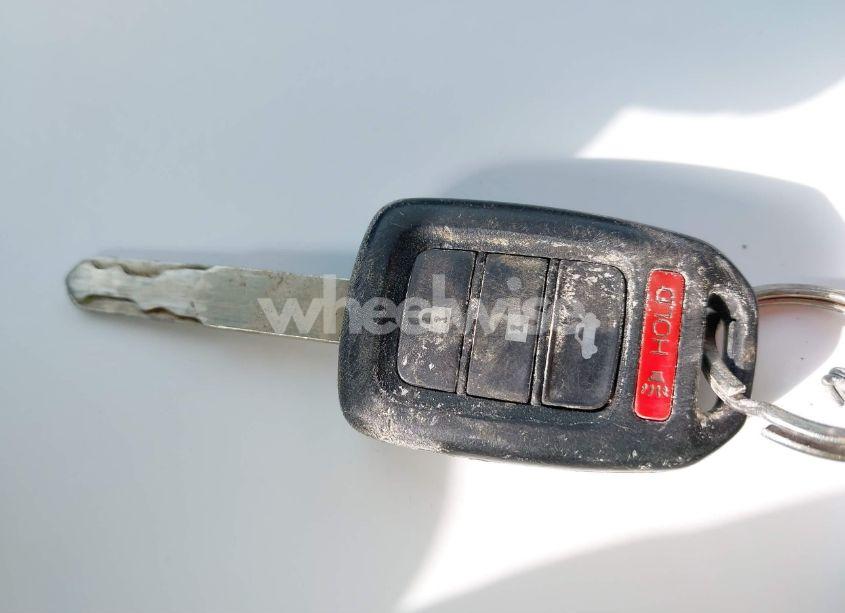 Photo 11 of 2018 Honda Civic LX (VIN 2HGFC2F57JH571628)