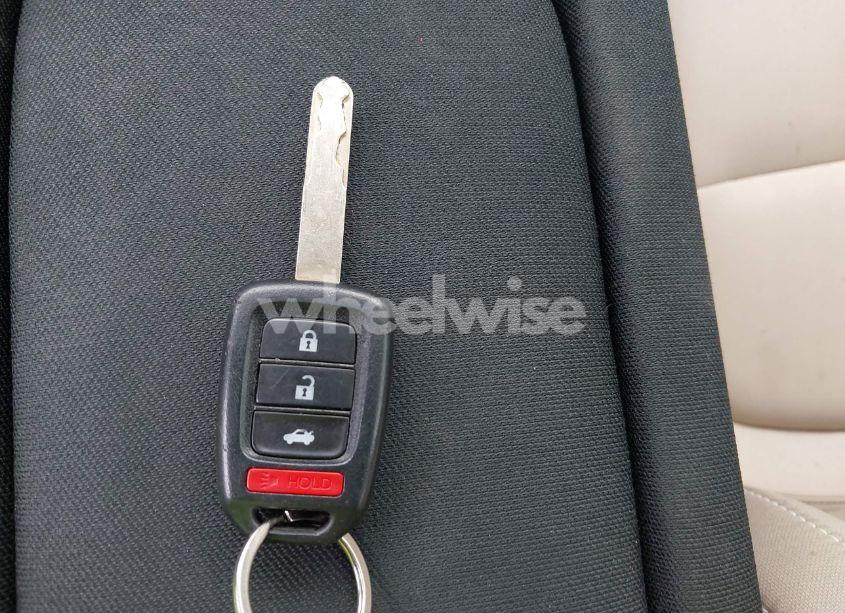 Photo 11 of 2018 Honda Civic LX (VIN 2HGFC2F57JH575484)