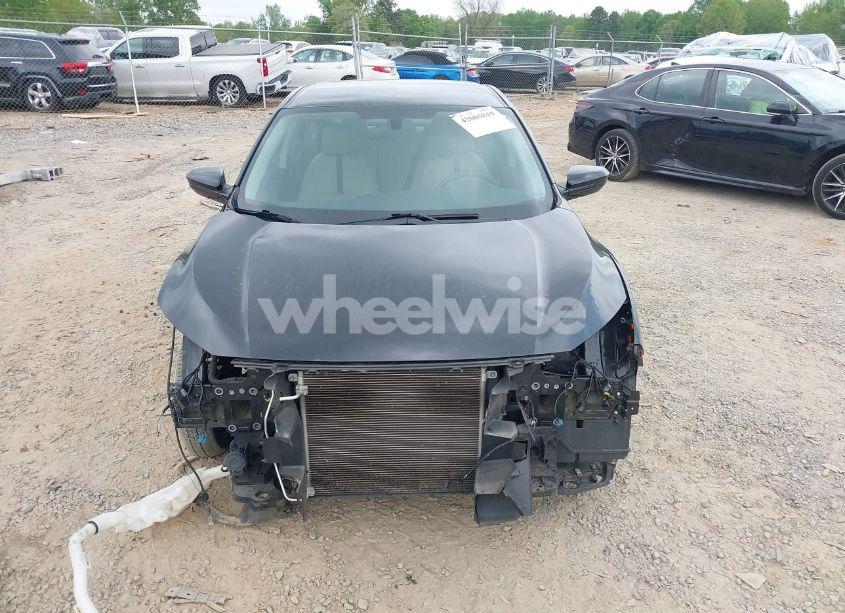 Photo 12 of 2018 Honda Civic LX (VIN 2HGFC2F57JH575484)