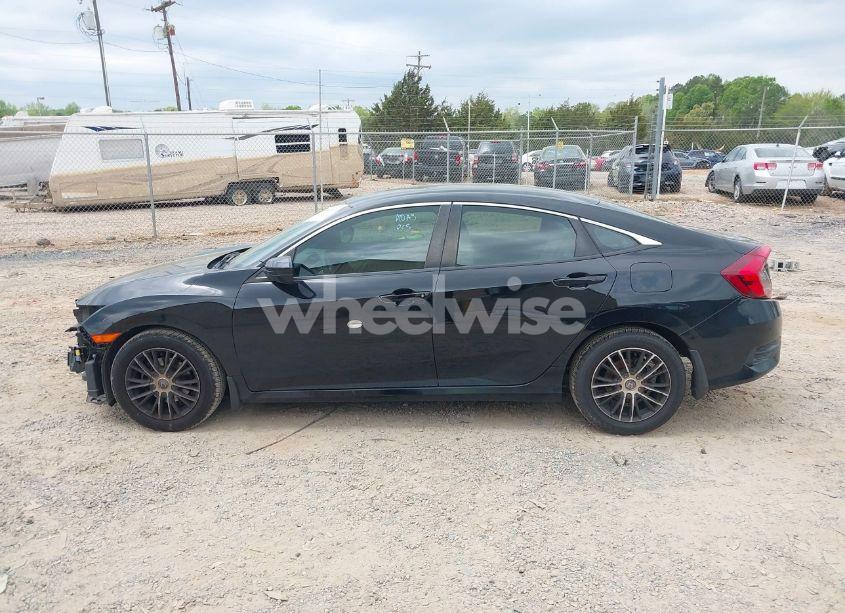Photo 14 of 2018 Honda Civic LX (VIN 2HGFC2F57JH575484)