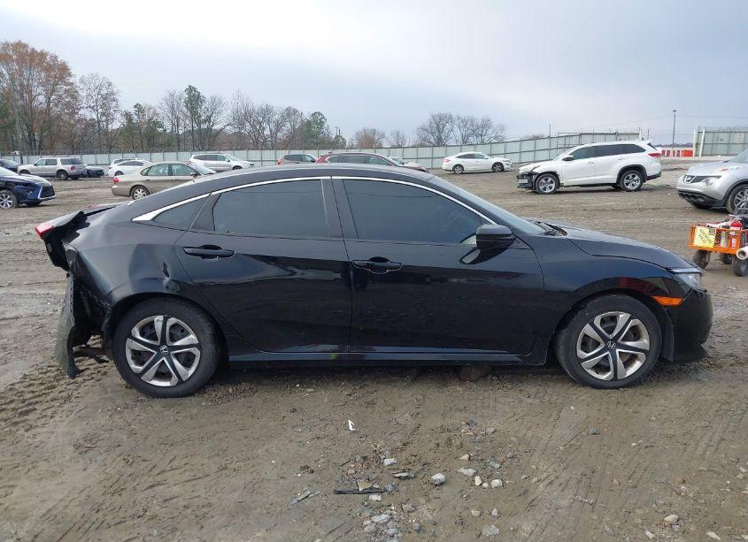 Photo 14 of 2018 Honda Civic LX (VIN 2HGFC2F57JH575520)