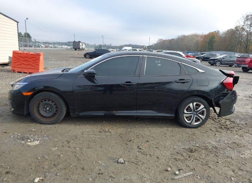 Photo 15 of 2018 Honda Civic LX (VIN 2HGFC2F57JH575520)