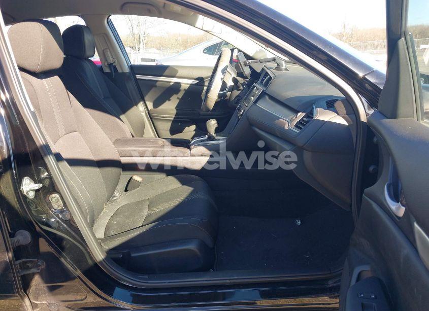 Photo 5 of 2018 Honda Civic LX (VIN 2HGFC2F57JH581110)