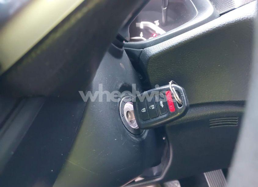 Photo 11 of 2018 Honda Civic LX (VIN 2HGFC2F57JH588722)