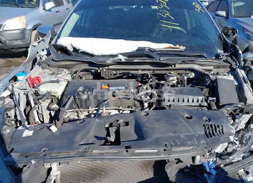 Photo 10 of 2018 Honda Civic LX (VIN 2HGFC2F57JH592270)