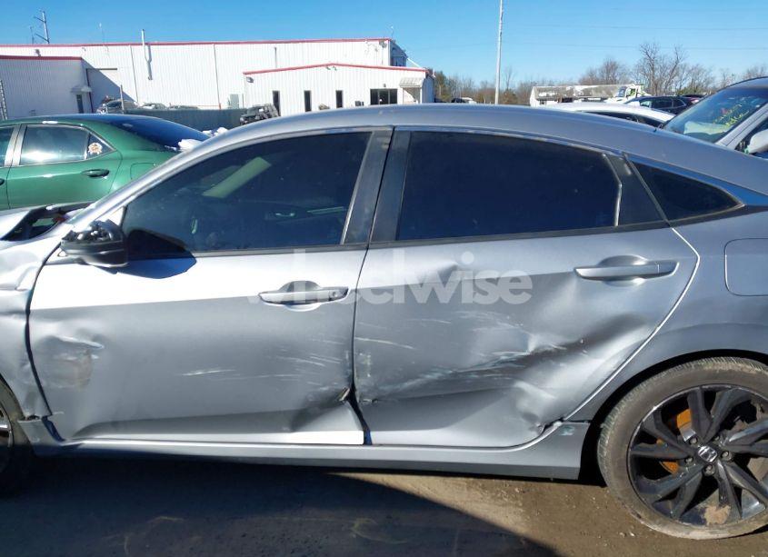 Photo 14 of 2018 Honda Civic LX (VIN 2HGFC2F57JH592270)