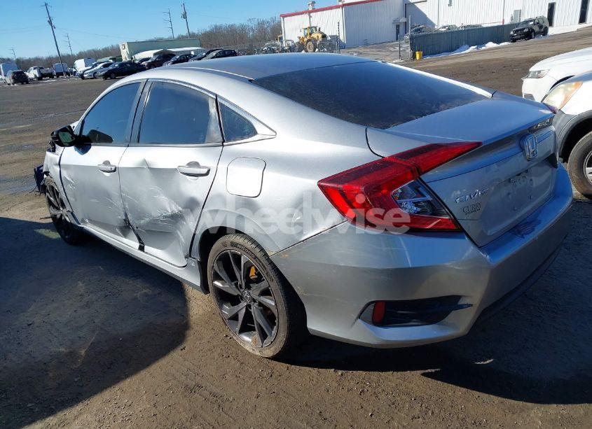 Photo 3 of 2018 Honda Civic LX (VIN 2HGFC2F57JH592270)