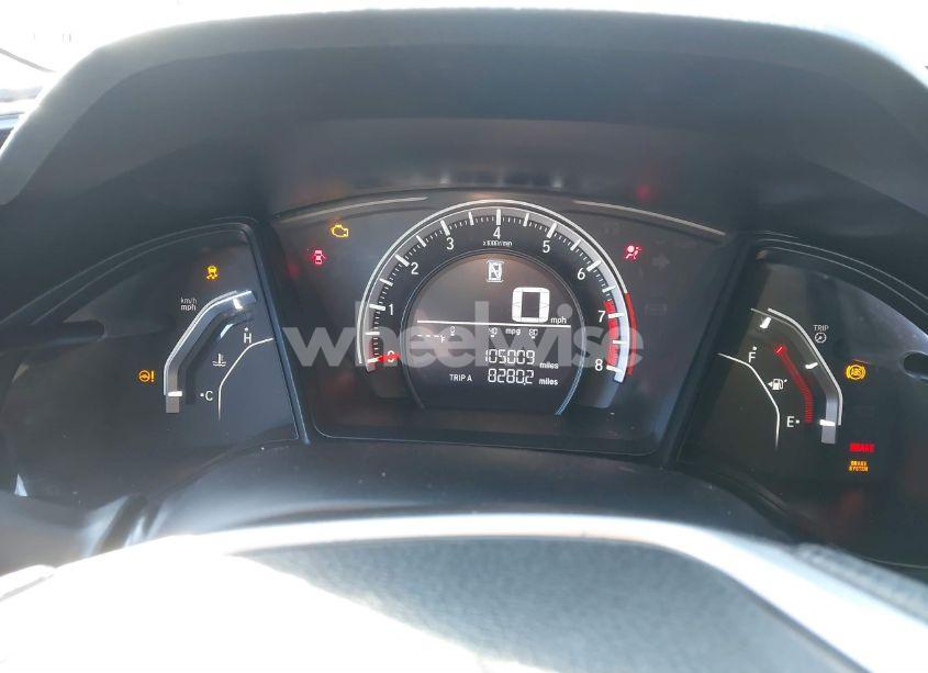 Photo 7 of 2018 Honda Civic LX (VIN 2HGFC2F57JH592270)