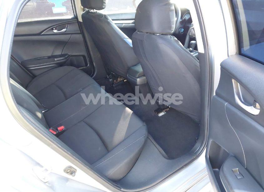 Photo 8 of 2018 Honda Civic LX (VIN 2HGFC2F57JH592270)