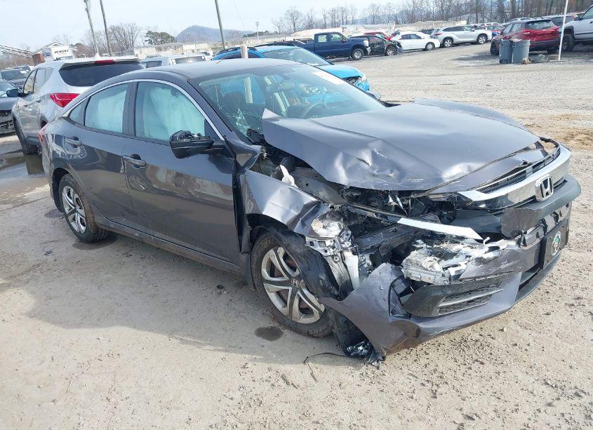 2018 Honda Civic LX (VIN 2HGFC2F57JH594133) main photo