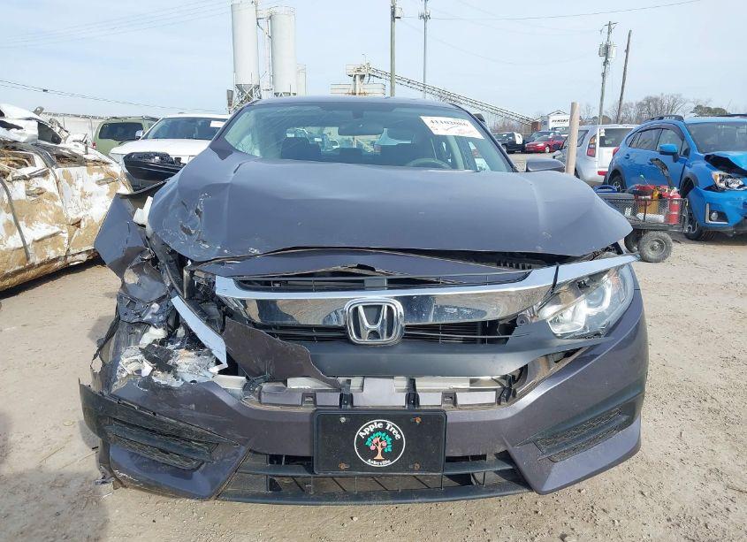 Photo 12 of 2018 Honda Civic LX (VIN 2HGFC2F57JH594133)