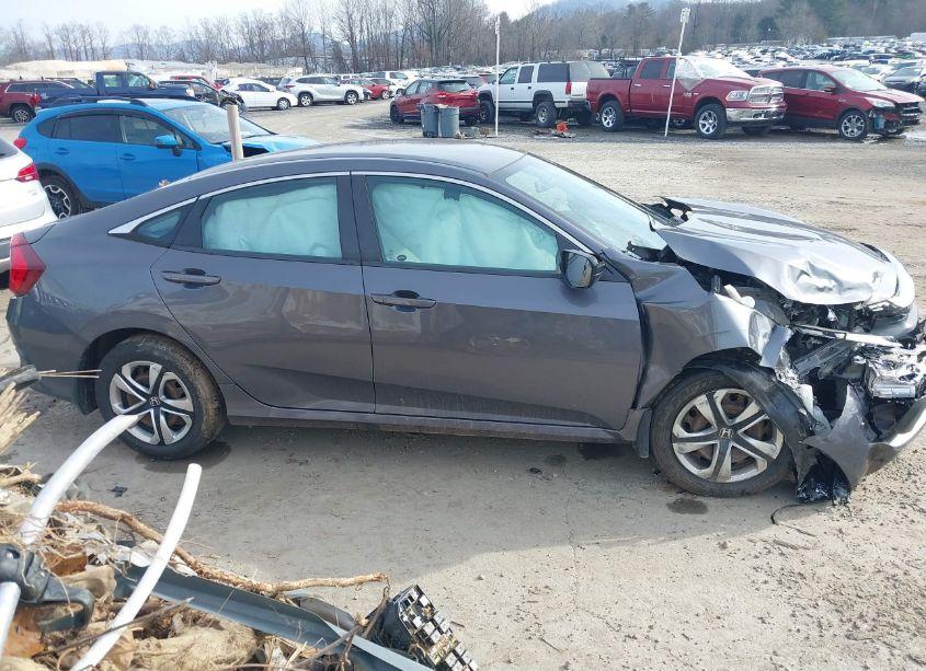 Photo 13 of 2018 Honda Civic LX (VIN 2HGFC2F57JH594133)