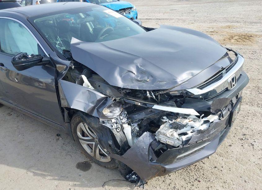 Photo 6 of 2018 Honda Civic LX (VIN 2HGFC2F57JH594133)