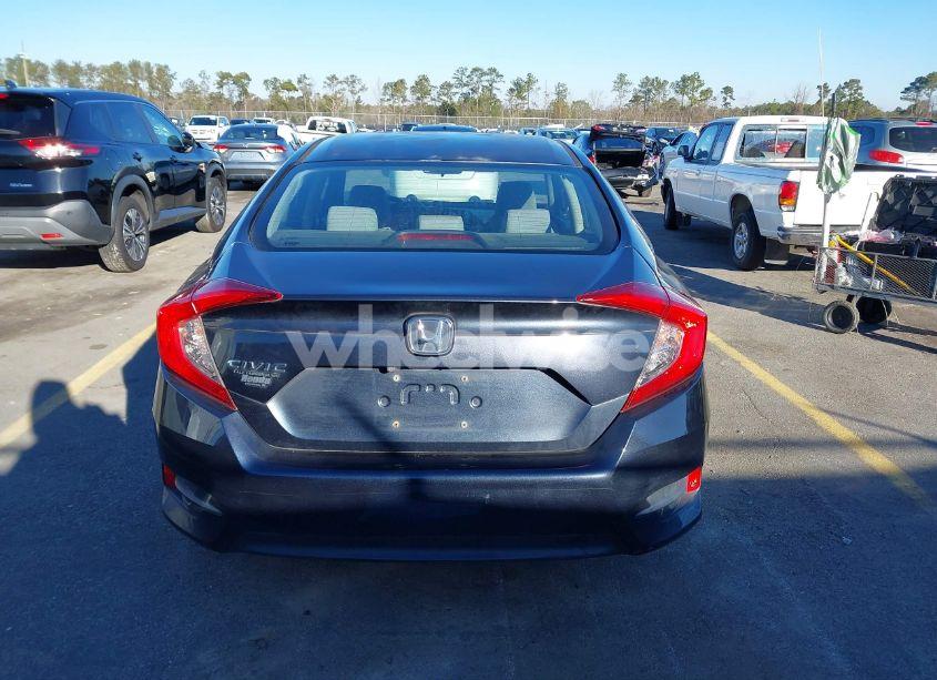 Photo 16 of 2018 Honda Civic LX (VIN 2HGFC2F57JH606765)