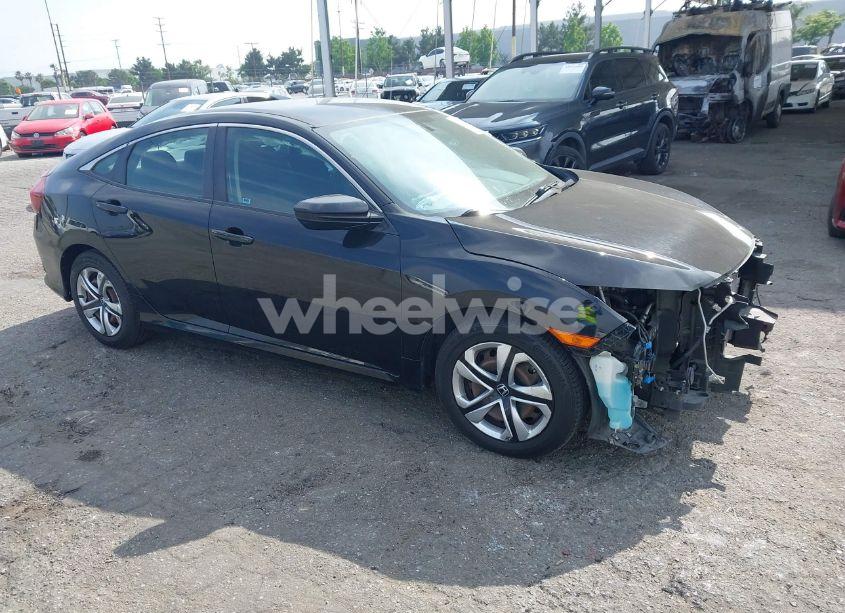 2016 Honda Civic LX (VIN 2HGFC2F58GH532779) main photo