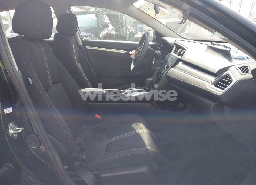 Photo 5 of 2016 Honda Civic LX (VIN 2HGFC2F58GH532779)