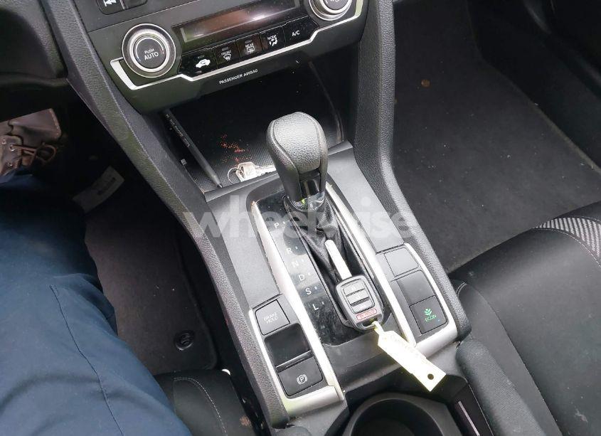 Photo 11 of 2016 Honda Civic LX (VIN 2HGFC2F58GH541790)