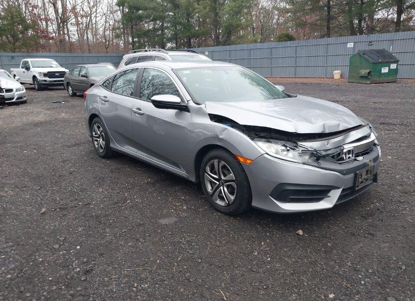 2016 Honda Civic LX (VIN 2HGFC2F58GH553924) main photo