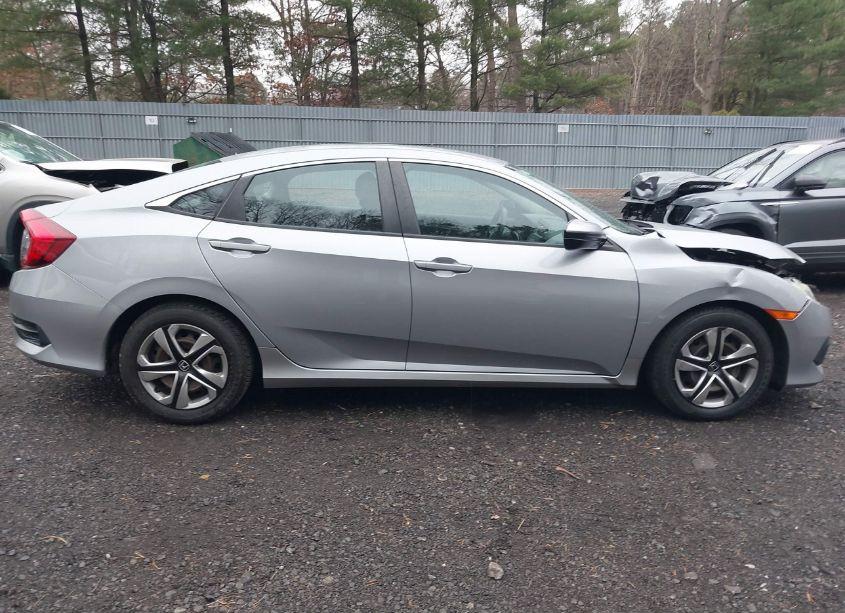 Photo 13 of 2016 Honda Civic LX (VIN 2HGFC2F58GH553924)