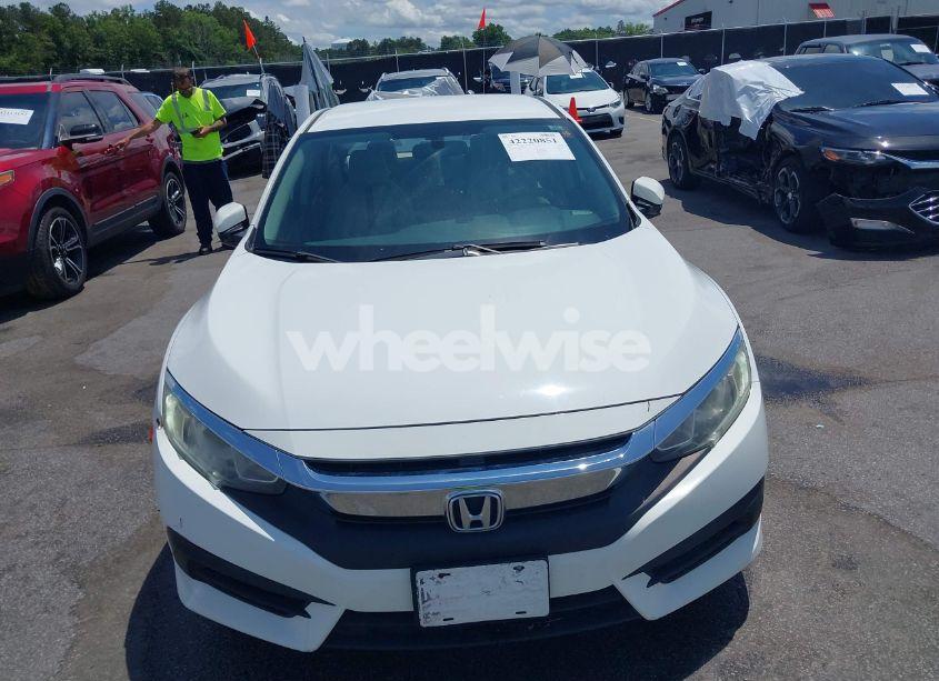 Photo 12 of 2017 Honda Civic LX (VIN 2HGFC2F58HH552449)