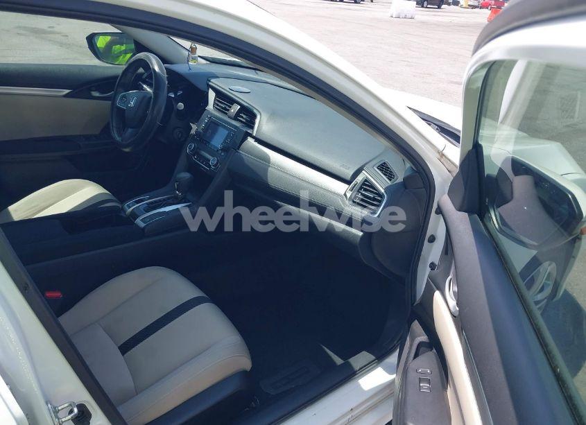 Photo 5 of 2017 Honda Civic LX (VIN 2HGFC2F58HH552449)