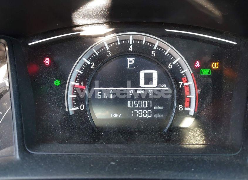 Photo 15 of 2018 Honda Civic LX (VIN 2HGFC2F58JH507677)