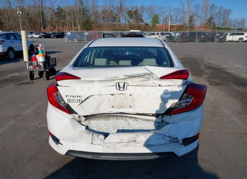 Photo 16 of 2018 Honda Civic LX (VIN 2HGFC2F58JH507677)