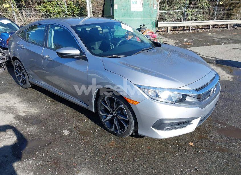 2018 Honda Civic LX (VIN 2HGFC2F58JH516279) main photo