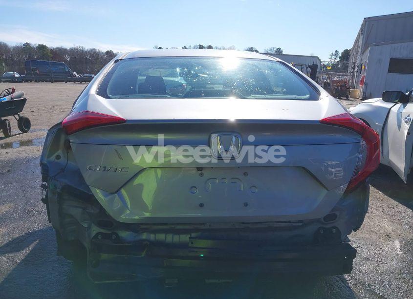 Photo 17 of 2018 Honda Civic LX (VIN 2HGFC2F58JH516279)