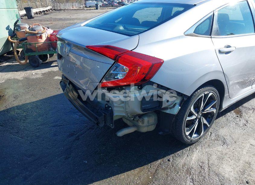 Photo 18 of 2018 Honda Civic LX (VIN 2HGFC2F58JH516279)