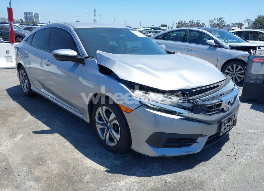 2018 Honda Civic LX (VIN 2HGFC2F58JH527122) main photo