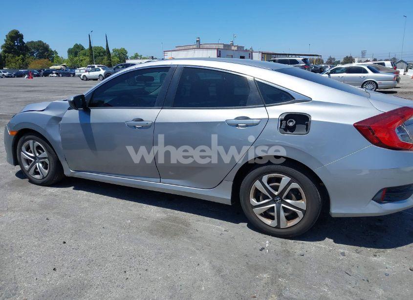 Photo 14 of 2018 Honda Civic LX (VIN 2HGFC2F58JH527122)